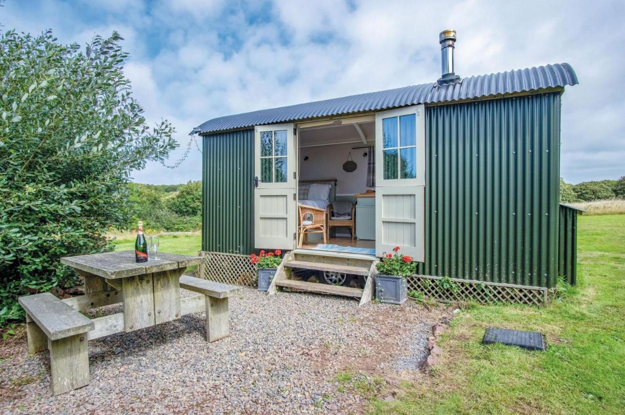 Haven View - 1 Bedroom Shepherds Hut - St Ishmaels Saint Ishmaels  Exterior foto